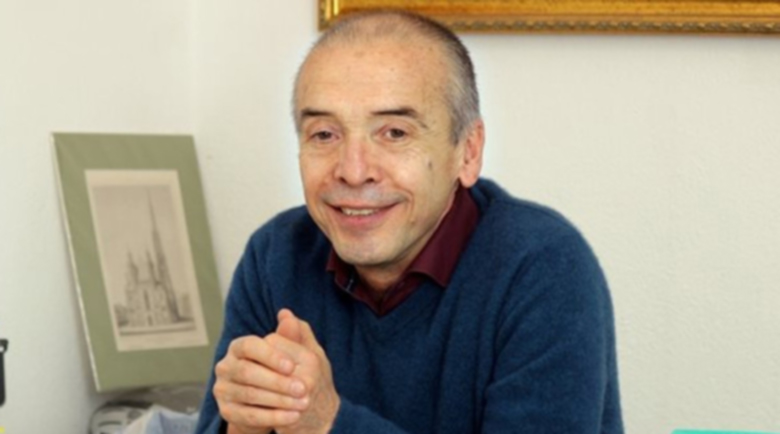 Доц. Мангъров препоръчва да се пият ехинацея, бъзак и дълъг пипер